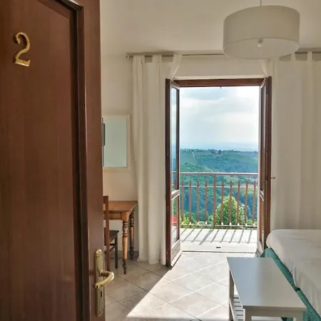 Bed & Breakfast Villa Belvedere Langhe Belvedere Langhe