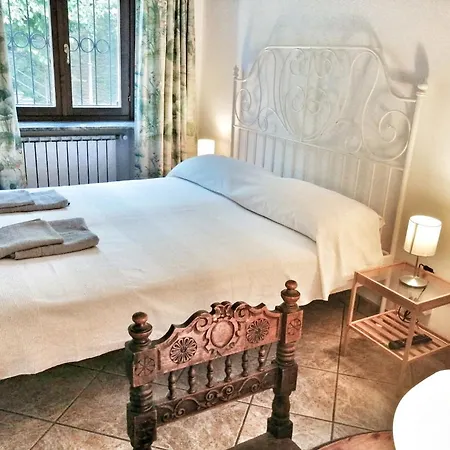 Bed & Breakfast Villa Belvedere Langhe *