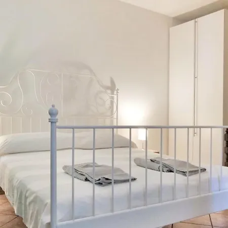 Bed & Breakfast Villa Belvedere Langhe *