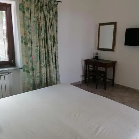 Villa Belvedere Langhe Bed & Breakfast *