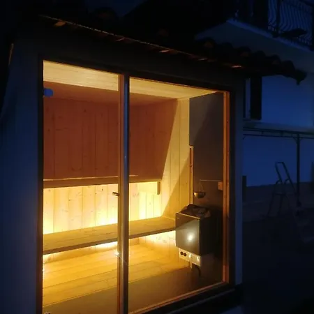Villa Belvedere Langhe Bed & Breakfast *