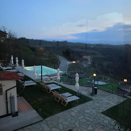 Villa Belvedere Langhe *