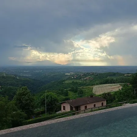 Villa Belvedere Langhe Nocleg ze śniadaniem