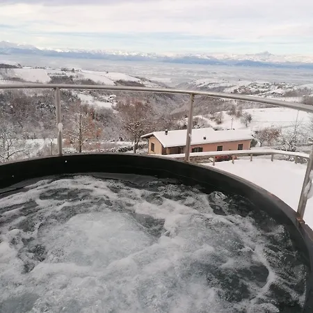 Bed & Breakfast Villa Belvedere Langhe 3*