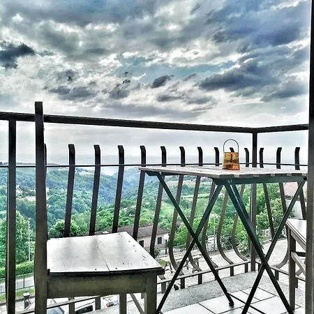 Bed & Breakfast Villa Belvedere Langhe Belvedere Langhe