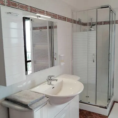 Bed & Breakfast Villa Belvedere Langhe Belvedere Langhe