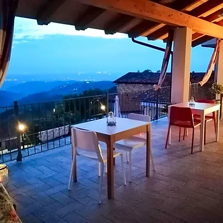 Bed & Breakfast Villa Belvedere Langhe