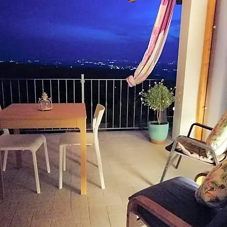 Villa Belvedere Langhe Bed & Breakfast 3*