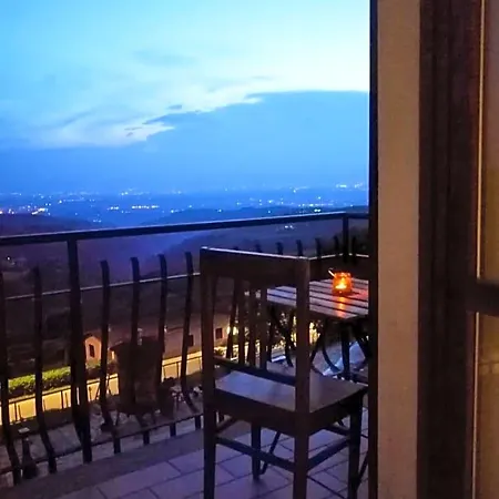 Villa Belvedere Langhe Bed & Breakfast 3*