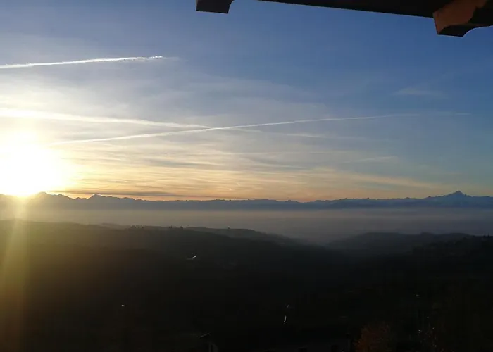 Bed & Breakfast Villa Belvedere Langhe Belvedere Langhe