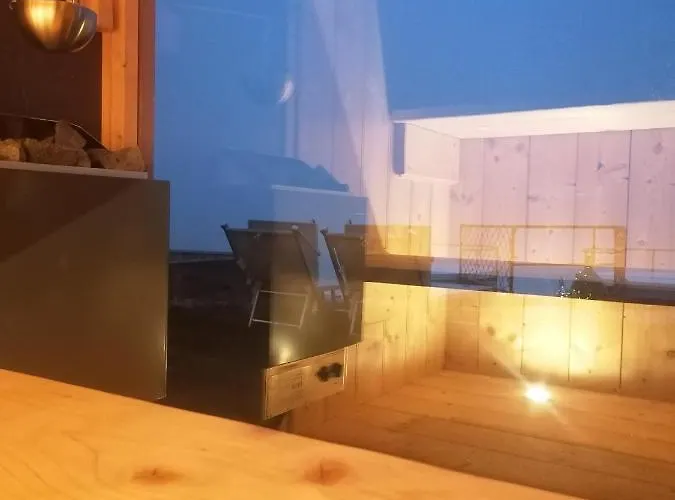 Couette-café Villa Belvedere Langhe 3*