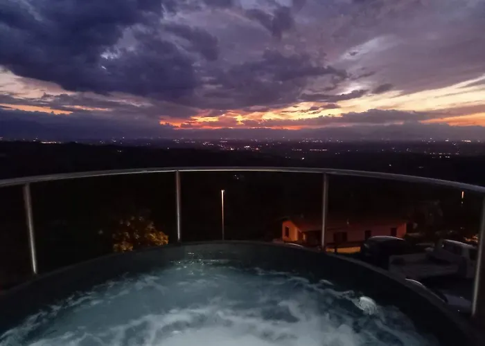 Bed & Breakfast Villa Belvedere Langhe